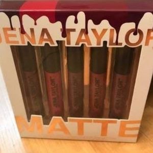 Jena Taylor MATTE Liquid liptick set💋